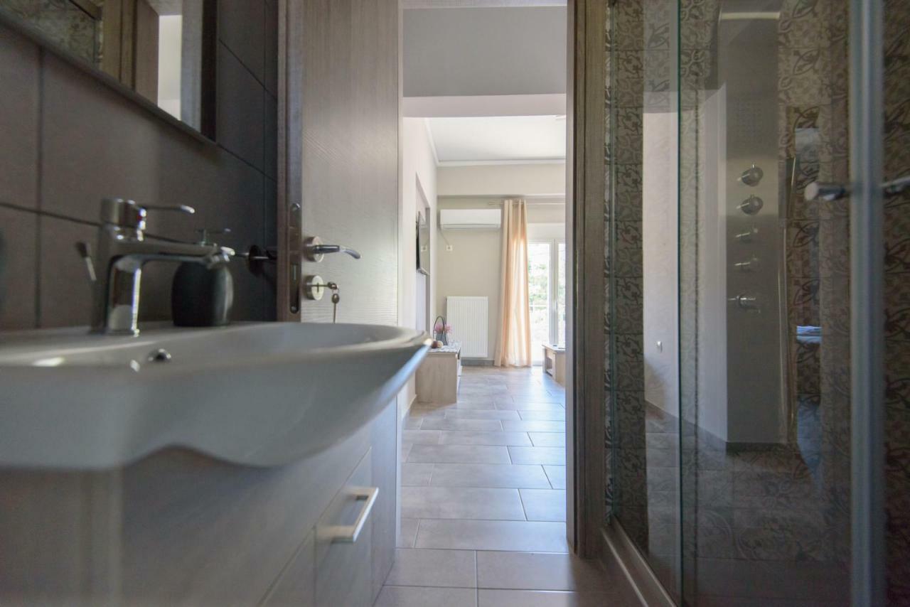 Andriana' S Apartment Agia Paraskevi أثينا المظهر الخارجي الصورة